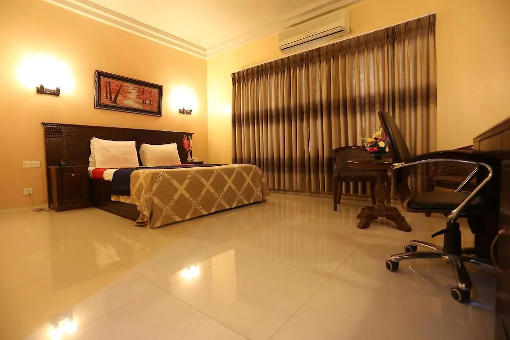 Eastern House Hotel Dhaka 3*,